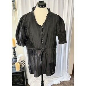Women's Harve Benard Top with Lace Accents, Size L.